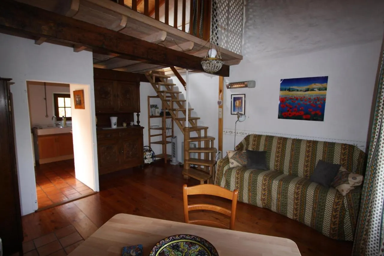 Touroulet Apartment Suze